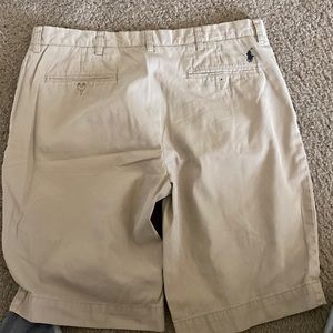 Polo - Flat front shorts